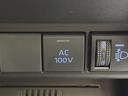 アクア Ｘ　純正ナビ　ＡＣ１００Ｖ電源　セーフティセンス　レーダークルーズ　禁煙車　スマートキー　ＬＥＤヘッド　ナビ連動ＥＴＣ　オートハイビーム　車線逸脱警報　オートライト　オートエアコン　Ｂｌｕｅｔｏｏｔｈ（4枚目）