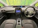 プリウス S 純正ナビ 全周囲カメラ AC100V電源 衝突軽減装置 レーダークルーズ 禁煙車 コーナーセンサー スマートキー LEDヘッド ETC オートハイビーム 車線逸脱警報 誤発進抑制機能 15インチアルミ 中古車画像_2