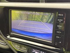 【バックカメラ】駐車時に後方がリアルタイム映像で確認できます。大型商業施設や立体駐車場での駐車時や、夜間のバック時に大活躍！運転スキルに関わらず、今や必須となった装備のひとつです！ 5