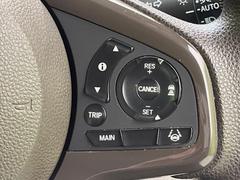 �ڥ����ץƥ��֥��롼������ȥ�����۹�®ƻϩ�Ǥ�Ĺ��Υ���Ԥ��ڤˡ�����ư��®�٤��ݤĥ��롼������ȥ����뤬�����ͷڸ������ƥ��Ϣ�Ȥ��������μ�ξ���Τ��Ƽִ֤��ݤĤ褦��®��Ĵ�ᤷ�Ƥ���ޤ����� 6