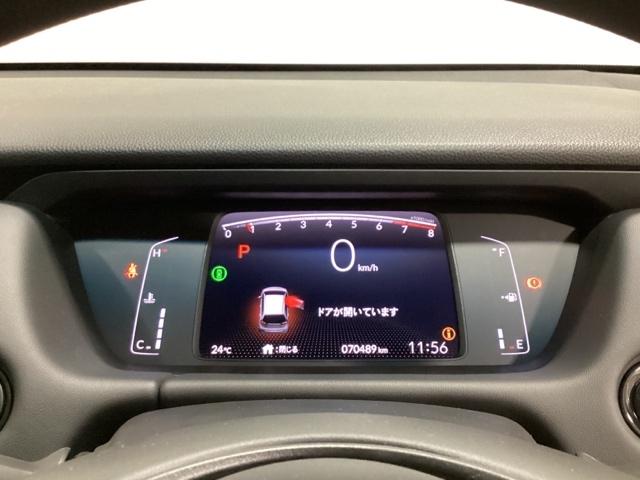 フィット ホーム 光触媒抗菌消臭施工済 衝突軽減ブレーキ リアカメ LEDライト オートライト クリアランスソナー フルセグTV エアバッグ iストップ スマ-トキ- 盗難防止装置 ETC車載器 Wエアバック DVD(11枚目)