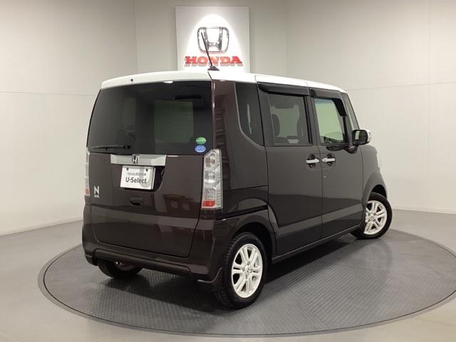 Ｎ－ＢＯＸ ２トーンカラースタイルＧ・Ｌパッケージ　光触媒抗菌消臭施工済　両側パワースライドドア　盗難防止システム　ベンチシート　ワンセグＴＶ　ＡＢＳ　ＥＳＣ　４ＷＤ　バックカメラ　アイドリングストップ　ＥＴＣ　ナビＴＶ　スマートキー　シートヒーター（3枚目）
