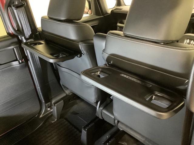 Ｎ－ＢＯＸカスタム ターボコーディネートスタイル　中古スタッドレスタイヤ、純正メモリーナビ、ドライブレコーダー前後装着＋ＥＴＣ付　当社デモカー　サイドエアバッグ　ＬＥＤライト　前席シートヒーター　フルセグＴＶ　スマキー　ＤＶＤ　ＶＳＡ　ベンチシート（26枚目）