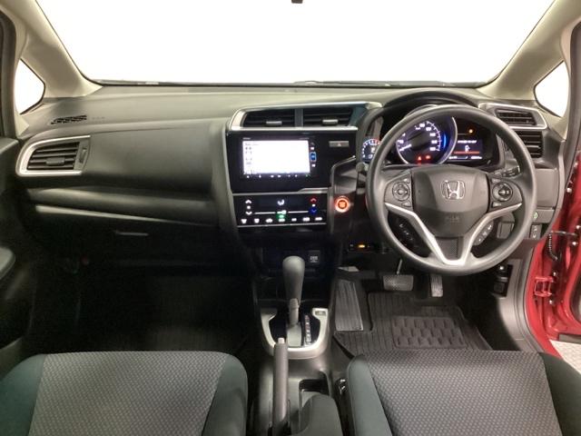 フィット １３Ｇ・Ｌホンダセンシング　光触媒抗菌消臭施工済　地デジフルセグＴＶ　ＥＴＣ車載器　ＤＶＤ再生可　ナビ＆ＴＶ　サイドカーテンエアバック　ＵＳＢ　リアカメラ　エアバック　パワーウインドウ　キーフリーシステム　ＬＥＤライト　ＶＳＡ（5枚目）
