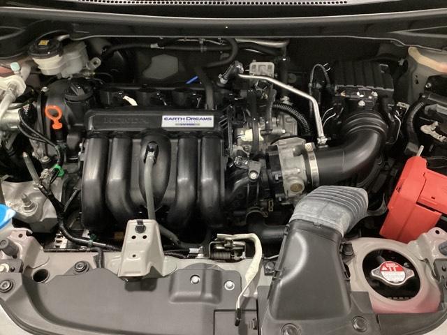 フィット １３Ｇ・Ｌホンダセンシング　光触媒抗菌消臭施工済　地デジフルセグＴＶ　ＥＴＣ車載器　ＤＶＤ再生可　ナビ＆ＴＶ　サイドカーテンエアバック　ＵＳＢ　リアカメラ　エアバック　パワーウインドウ　キーフリーシステム　ＬＥＤライト　ＶＳＡ（20枚目）