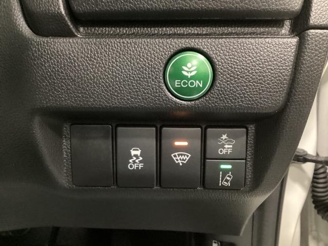 フィット １３Ｇ・Ｌホンダセンシング　光触媒抗菌消臭施工済　地デジフルセグＴＶ　ＥＴＣ車載器　ＤＶＤ再生可　ナビ＆ＴＶ　サイドカーテンエアバック　ＵＳＢ　リアカメラ　エアバック　パワーウインドウ　キーフリーシステム　ＬＥＤライト　ＶＳＡ（13枚目）
