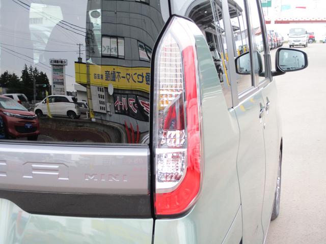 デリカミニ Ｔプレミアム　４ＷＤ　レンタカー　フルセグナビ　ＥＴＣ　マルチアラウンドモニター　Ｂｌｕｅｔｏｏｔｈ　シートヒーター　オートライト　両側パワースライドドア　衝突被害軽減システム　横滑り防止機能　クルーズコントロール　ヒルディセントコントロール（32枚目）