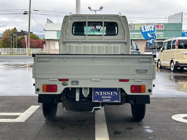 キャリイトラック ＫＣエアコンパワステ　４ＷＤ　マニュアル車　ＦＭ／ＡＭラジオ　マニュアルエアコン　荷台マット　スペアキー　保証付販売車（25枚目）