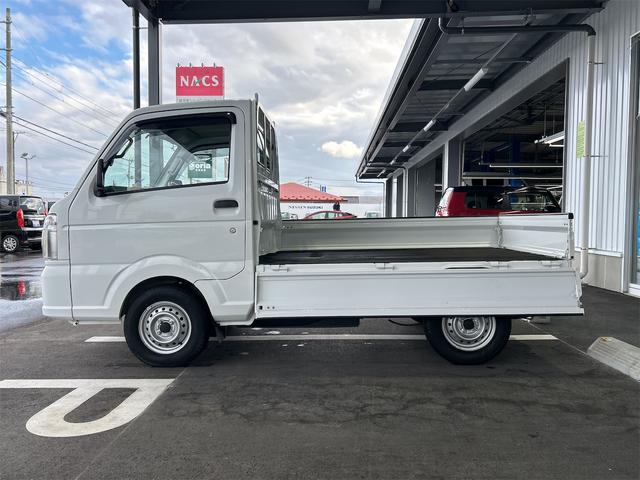 キャリイトラック ＫＣエアコンパワステ　４ＷＤ　マニュアル車　ＦＭ／ＡＭラジオ　マニュアルエアコン　荷台マット　スペアキー　保証付販売車（29枚目）