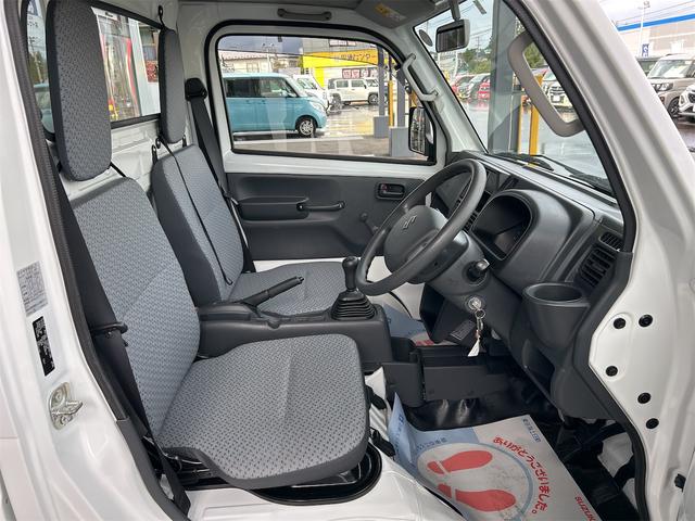 キャリイトラック ＫＣエアコンパワステ　４ＷＤ　マニュアル車　ＦＭ／ＡＭラジオ　マニュアルエアコン　荷台マット　スペアキー　保証付販売車（37枚目）