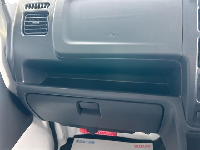 キャリイトラック ＫＣエアコンパワステ　４ＷＤ　マニュアル車　ＦＭ／ＡＭラジオ　マニュアルエアコン　荷台マット　スペアキー　保証付販売車（46枚目）