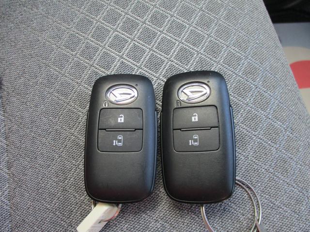 リモコンキーを身につけていれば、ドアの施錠・解錠がとっても便利です♪