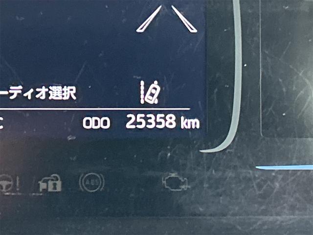 アクア Ｇ　Ｅ－ＦＯＵＲ　４ＷＤ　レンタ　ナビ　バックカメラ　４ＷＤ　ナビ　バックカメラ　ＥＴＣ　オートエアコン　衝突被害軽減システム　プッシュスタート　オートライト（7枚目）