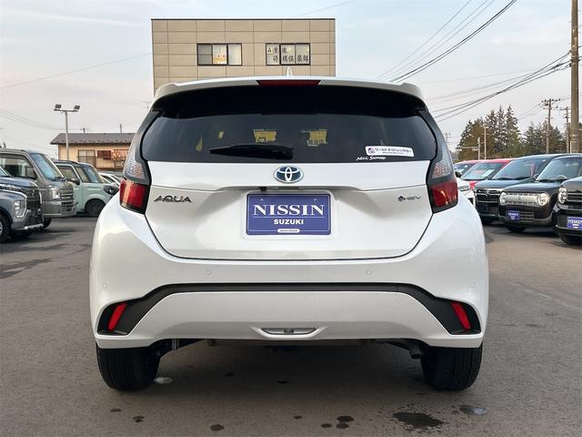 アクア Ｇ　Ｅ－ＦＯＵＲ　４ＷＤ　レンタ　ナビ　バックカメラ　４ＷＤ　ナビ　バックカメラ　ＥＴＣ　オートエアコン　衝突被害軽減システム　プッシュスタート　オートライト（36枚目）