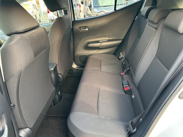 アクア Ｇ　Ｅ－ＦＯＵＲ　４ＷＤ　レンタ　ナビ　バックカメラ　４ＷＤ　ナビ　バックカメラ　ＥＴＣ　オートエアコン　衝突被害軽減システム　プッシュスタート　オートライト（46枚目）