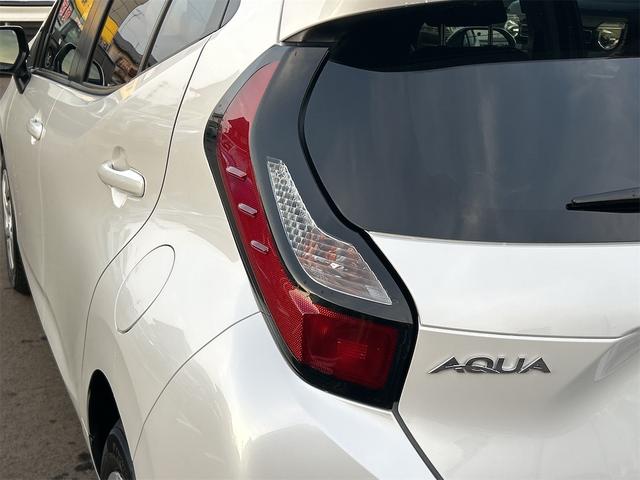 アクア Ｇ　Ｅ－ＦＯＵＲ　４ＷＤ　レンタ　ナビ　バックカメラ　４ＷＤ　ナビ　バックカメラ　ＥＴＣ　オートエアコン　衝突被害軽減システム　プッシュスタート　オートライト（49枚目）