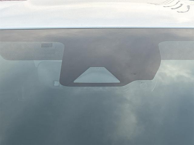 アクア Ｇ　Ｅ－ＦＯＵＲ　４ＷＤ　レンタ　ナビ　バックカメラ　４ＷＤ　ナビ　バックカメラ　ＥＴＣ　オートエアコン　衝突被害軽減システム　プッシュスタート　オートライト（51枚目）