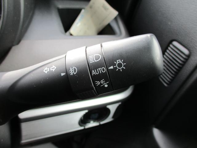 �I�[�g���C�g���ڂȂ̂ňÂ��Ȃ�Ǝ����Ń��C�g���t���ĕ֗��ł��I�Ό��Ԃւ̎��F�������シ��̂ň��S�ʂ��t�o���܂��ˁ�