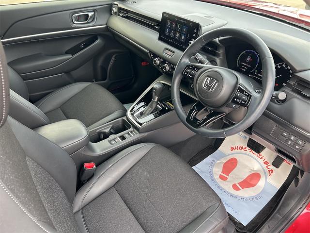 ヴェゼル ｅ：ＨＥＶ　Ｚ　４ＷＤ　純正フルセグナビ　バックカメラ　ＥＴＣ　ドライブレコーダー　Ｂｌｕｅｔｏｏｔｈ　電動リアゲート　衝突被害軽減システム　アイドリングストップ　横滑り防止機能　クルーズコントロール　ヒルディセントコントロール　　盗難防止システム（29枚目）