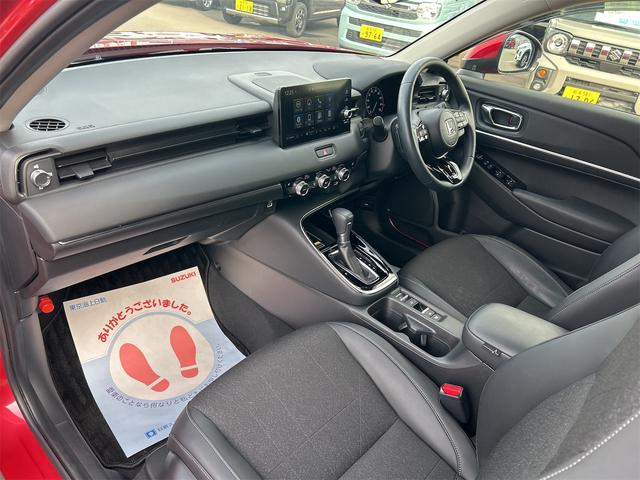 ヴェゼル ｅ：ＨＥＶ　Ｚ　４ＷＤ　純正フルセグナビ　バックカメラ　ＥＴＣ　ドライブレコーダー　Ｂｌｕｅｔｏｏｔｈ　電動リアゲート　衝突被害軽減システム　アイドリングストップ　横滑り防止機能　クルーズコントロール　ヒルディセントコントロール　　盗難防止システム（32枚目）