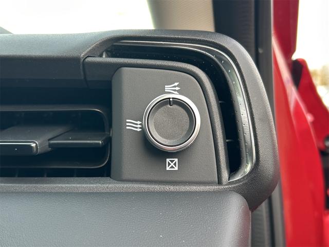 ヴェゼル ｅ：ＨＥＶ　Ｚ　４ＷＤ　純正フルセグナビ　バックカメラ　ＥＴＣ　ドライブレコーダー　Ｂｌｕｅｔｏｏｔｈ　電動リアゲート　衝突被害軽減システム　アイドリングストップ　横滑り防止機能　クルーズコントロール　ヒルディセントコントロール　　盗難防止システム（53枚目）