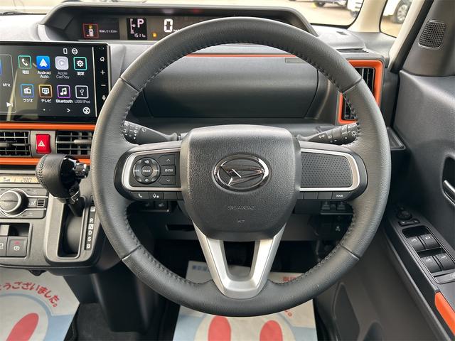 タント ファンクロスターボ　４ＷＤ　純正ディスプレイオーディオ　バックカメラ　フルセグＴＶ　Ｂｌｕｅｔｏｏｔｈ　両側パワースライドドア　シートヒーター　オートライト　衝突被害軽減システム　アイドリングストップ　横滑り防止機能　盗難防止システム（11枚目）