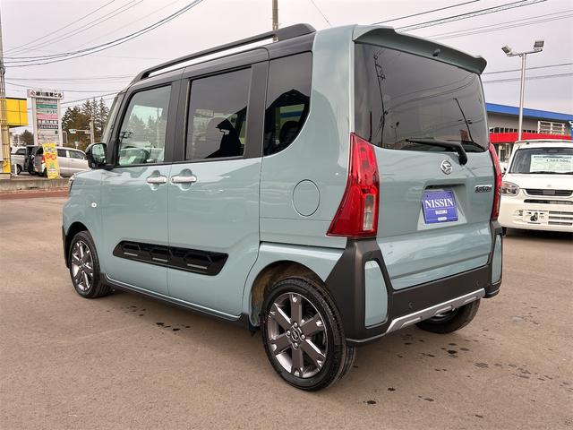 タント ファンクロスターボ　４ＷＤ　純正ディスプレイオーディオ　バックカメラ　フルセグＴＶ　Ｂｌｕｅｔｏｏｔｈ　両側パワースライドドア　シートヒーター　オートライト　衝突被害軽減システム　アイドリングストップ　横滑り防止機能　盗難防止システム（29枚目）