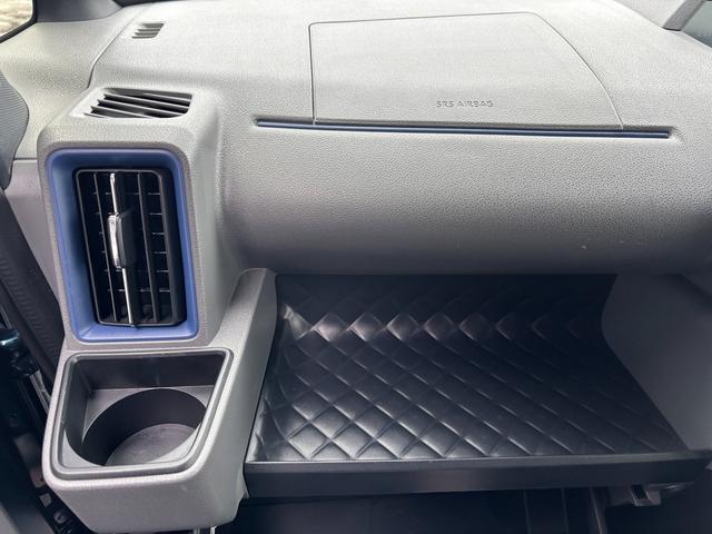 シフォン カスタムR スマートアシスト 4WD フルセグナビ フルセグナビ バックカメラ ドライブレコーダー オートライト スライドドア プッシュスタート シートヒーター 衝突被害軽減システム 盗難防止システム(52枚目)