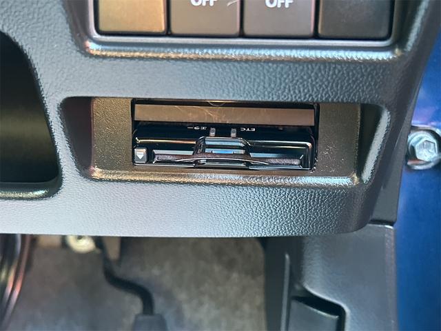 ワゴンRスティングレー スティングレー 25周年記念車 HYBRID Xリミテッド 4WD レンタUP TV ナビ CD DVD Bluetooth ステアリングリモコン ヘッドアップディスプレイ 前席シートヒーター アイドリングストップ 横滑り防止装置 オートライト フォグランプ(16枚目)