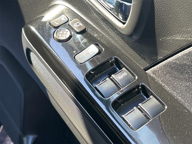 ワゴンRスティングレー スティングレー 25周年記念車 HYBRID Xリミテッド 4WD レンタUP TV ナビ CD DVD Bluetooth ステアリングリモコン ヘッドアップディスプレイ 前席シートヒーター アイドリングストップ 横滑り防止装置 オートライト フォグランプ(52枚目)