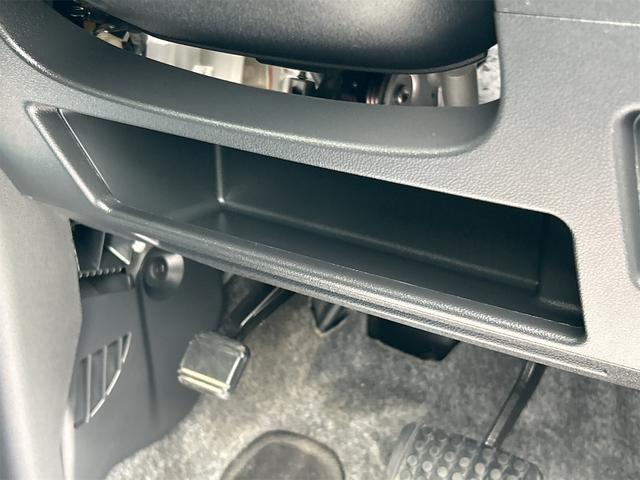 タント カスタムＸ　トップエディションＳＡ２　４ＷＤ　ワンセグナビ　バックカメラ　ステアリングスイッチ　左側パワースライドドア　純正アルミホイール　シートヒーター　アイドリングストップ　横滑り防止装置　オートライト　オートエアコン　フォグランプ（56枚目）