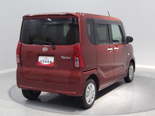 タント Ｘスペシャル　４ＷＤ　ディスプレイオーディオ　バックカメラ　シートヒーター　純正エンジンスターター（8枚目）