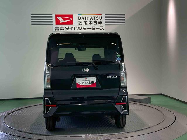 タント カスタムＸセレクション　アルミ　ＡＢＳ　ナビ　キーフリー　スマートキー　４ＷＤ　エアバッグ（7枚目）