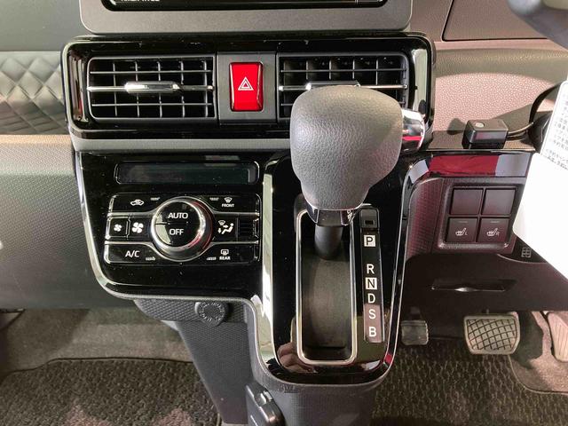 タント カスタムＸセレクション　アルミ　ＡＢＳ　ナビ　キーフリー　スマートキー　４ＷＤ　エアバッグ（18枚目）