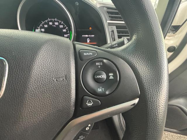 フィットハイブリッド Ｆ　ホンダセンシング　ナビ・ＴＶ・バックカメラ　ＥＴＣ（21枚目）