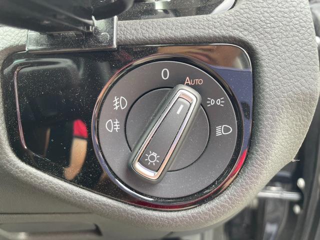 ゴルフ ＴＳＩハイライン　ナビ／バックカメラ／Ｂｌｕｅｔｏｏｔｈ／ドラレコ／オートライト／ＴＶ（フルセグ）／衝突被害軽減システム／ＥＴＣ／納車前安心整備（22枚目）