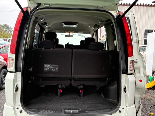 セレナ ハイウェイスター 4WD/両側スライドドア/スマートキー/ダブルエアコン/ナビ/CD・DVD/Bluetooth/フルセグTV/バックカメラ/3列シート/ETC/納車前安心整備(6枚目)