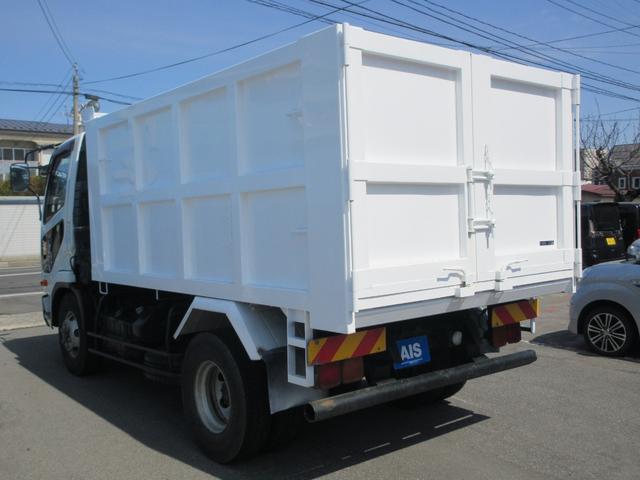 深ダンプ 新明和製深ダンプ 荷台内寸長さ・約335cm幅・約200cm高さ・約128cm 荷台土砂禁 アオリ再塗装仕上済 最大積載量2850kg 電動格納式サイドミラー 排気ガス浄化装置 坂道発進補助装置(14枚目)