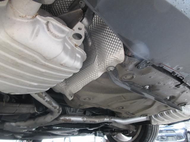 2.8FSIクワトロ 4WD アウディブレーキガード パワーバックドア LEDヘッドライト&LEDデイライト 純正HDDナビ パノラミックビューバックモニター 前後クリアランスソナー BTオーディオ フルセグTV(27枚目)