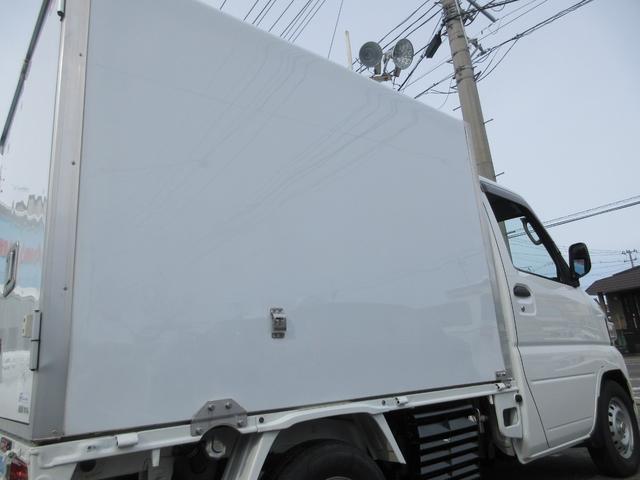 ４ＷＤ　－５℃設定冷蔵・冷凍車　ＲＣＣ製冷凍機　荷室サイドスライドドア＆後方左右観音開き　荷室床パレット敷　エアコン・パワステ　切替式パートタイム４ＷＤ　新品夏用タイヤ付(62枚目)