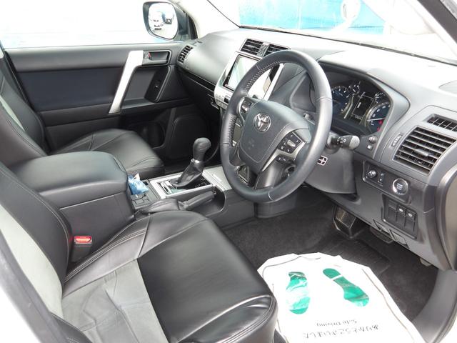 ランドクルーザープラド TX 4WD ワンオーナー トヨタセーフティセンス 純正8インチナビ バックモニター コーナーセンサー デイライト 純正プレミアムエンジンスターター 寒冷地仕様 夏用マッドタイヤ純正ホイール組スタッドレス有(19枚目)