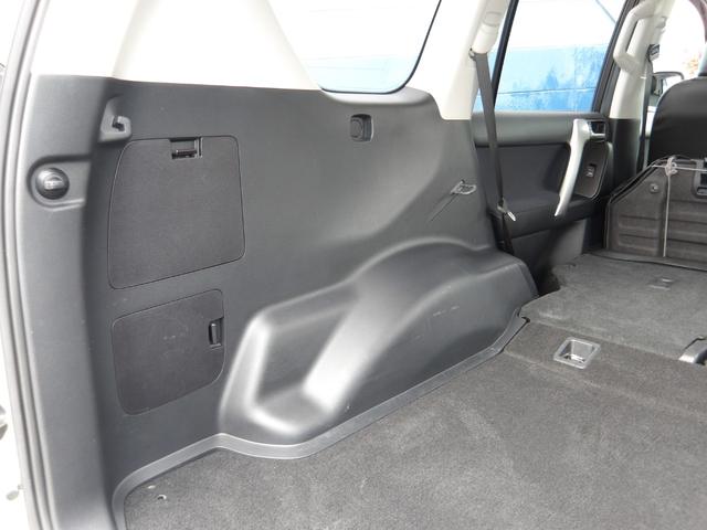 ランドクルーザープラド TX 4WD ワンオーナー トヨタセーフティセンス 純正8インチナビ バックモニター コーナーセンサー デイライト 純正プレミアムエンジンスターター 寒冷地仕様 夏用マッドタイヤ純正ホイール組スタッドレス有(35枚目)