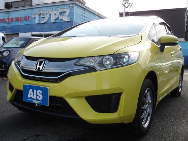 フィットハイブリッド Lパッケージ 4WD 社外SDナビ バックモニター フルセグTV Bluetoothオーディオ ブラックハーフレザーシート 寒冷地仕様 社外アルミホイール 純正ホイール組スタッドレス有(5枚目)