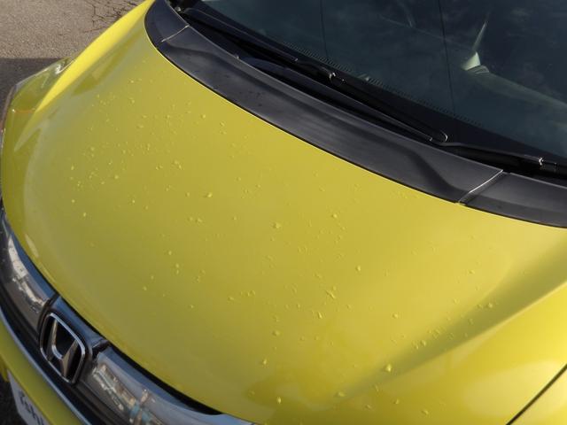 フィットハイブリッド Lパッケージ 4WD 社外SDナビ バックモニター フルセグTV Bluetoothオーディオ ブラックハーフレザーシート 寒冷地仕様 社外アルミホイール 純正ホイール組スタッドレス有(62枚目)