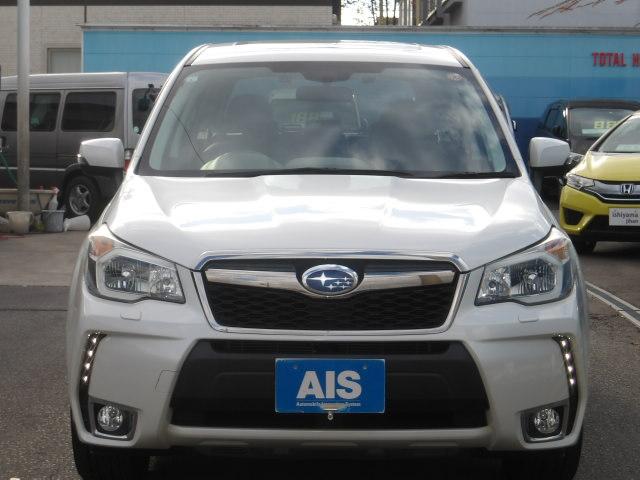 フォレスター 2.0XT アイサイト 4WD パノラミックガラスサンルーフ パワーバックドア 純正SDナビ バックモニター BTオーディオ フルセグTV LEDデイライト ハーフレザーシート 運転席・助手席シートヒーター&パワーシート(3枚目)