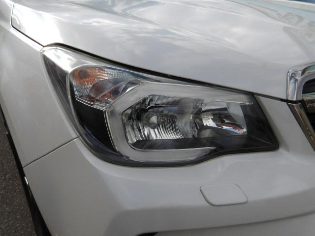 フォレスター 2.0XT アイサイト 4WD パノラミックガラスサンルーフ パワーバックドア 純正SDナビ バックモニター BTオーディオ フルセグTV LEDデイライト ハーフレザーシート 運転席・助手席シートヒーター&パワーシート(4枚目)