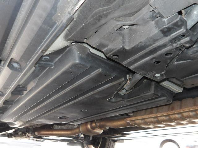 フォレスター 2.0XT アイサイト 4WD パノラミックガラスサンルーフ パワーバックドア 純正SDナビ バックモニター BTオーディオ フルセグTV LEDデイライト ハーフレザーシート 運転席・助手席シートヒーター&パワーシート(68枚目)