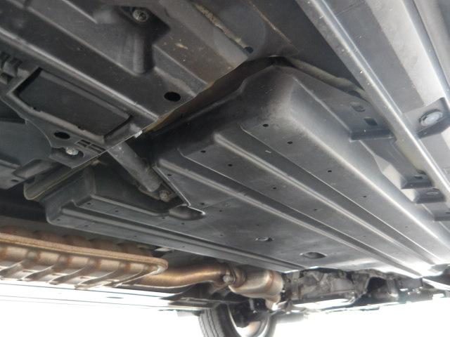 フォレスター 2.0XT アイサイト 4WD パノラミックガラスサンルーフ パワーバックドア 純正SDナビ バックモニター BTオーディオ フルセグTV LEDデイライト ハーフレザーシート 運転席・助手席シートヒーター&パワーシート(69枚目)