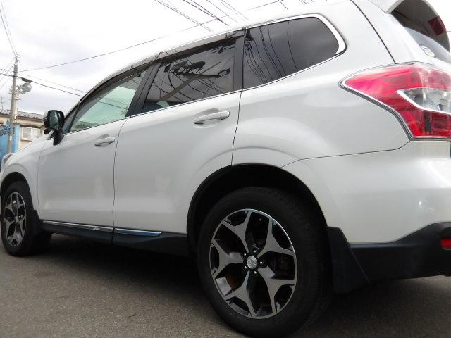 フォレスター 2.0XT アイサイト 4WD パノラミックガラスサンルーフ パワーバックドア 純正SDナビ バックモニター BTオーディオ フルセグTV LEDデイライト ハーフレザーシート 運転席・助手席シートヒーター&パワーシート(79枚目)