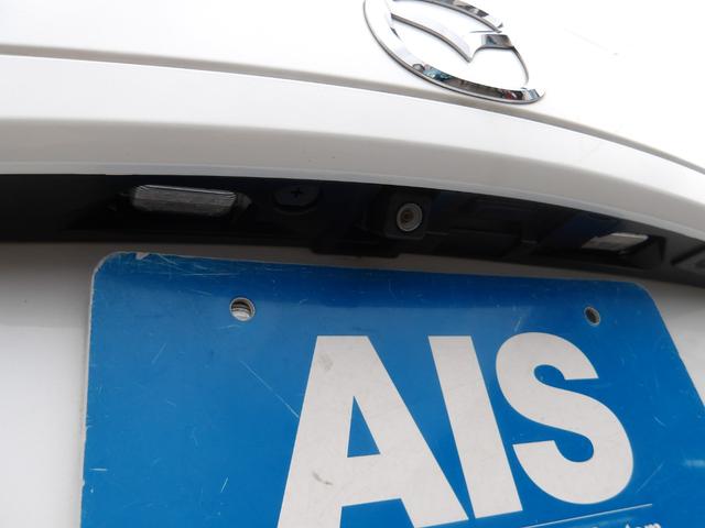 ナビ連動の純正バックモニターも搭載しております。